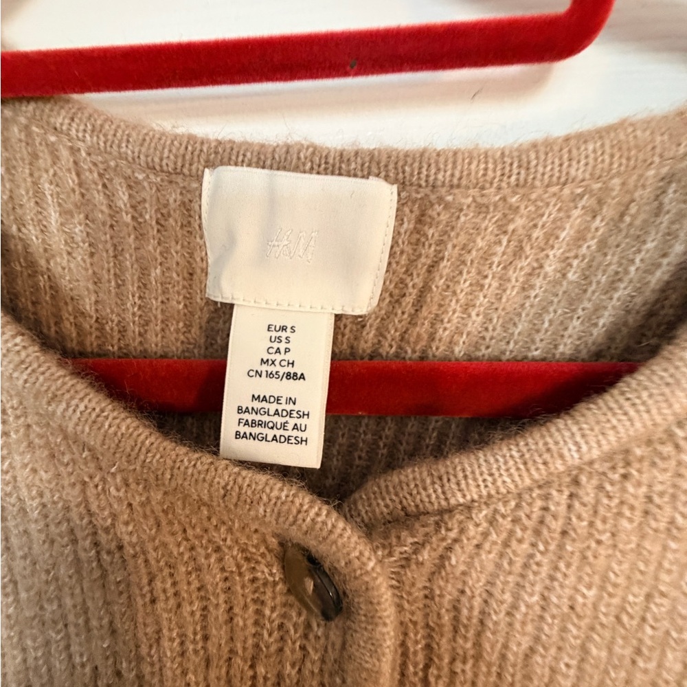 H&M Tan Ribbed Button-Front Sweater Cardigan - Picture 3 of 4
